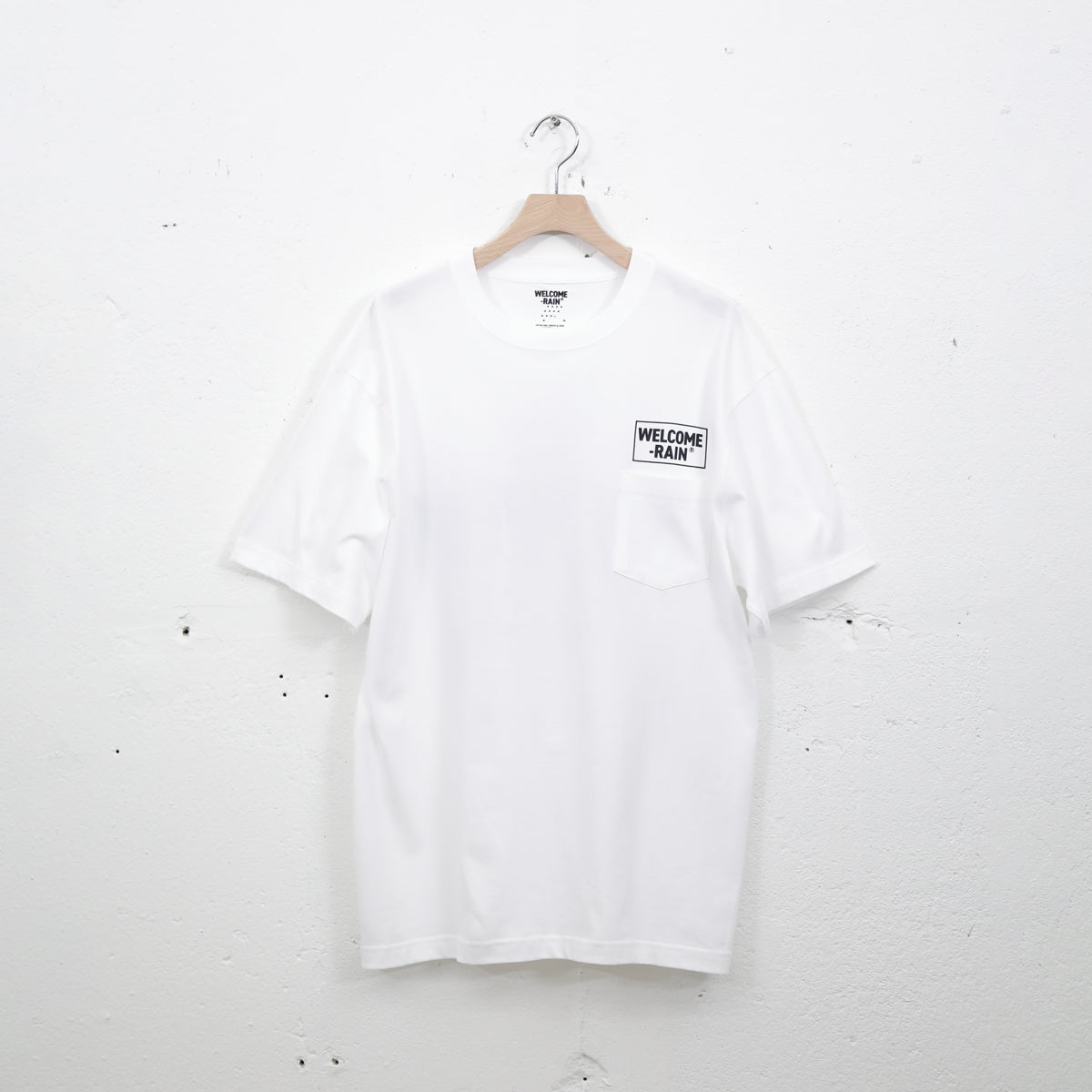 Nr.Barker back with Rain Drops [WR6-TS01] White