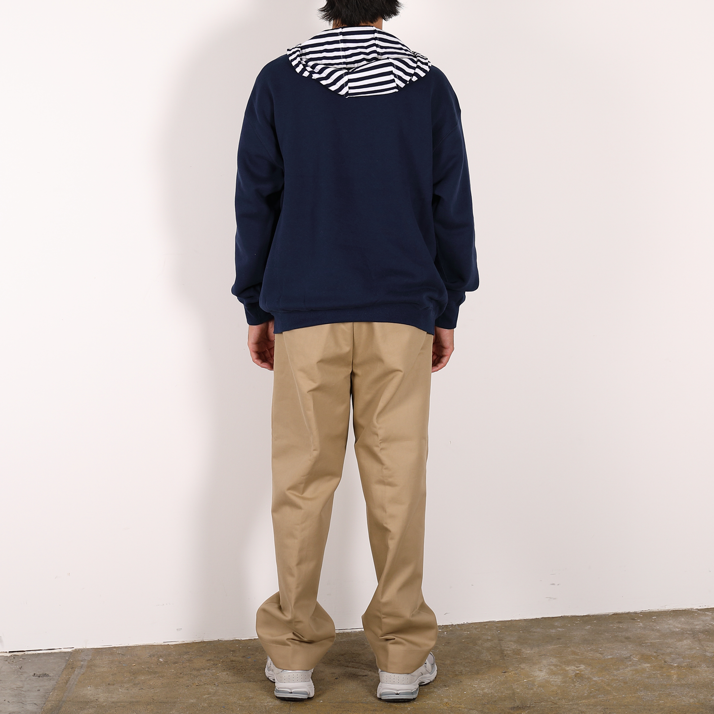 CREW NECK HOODIE [WR1-SW002C] Navy × Navy