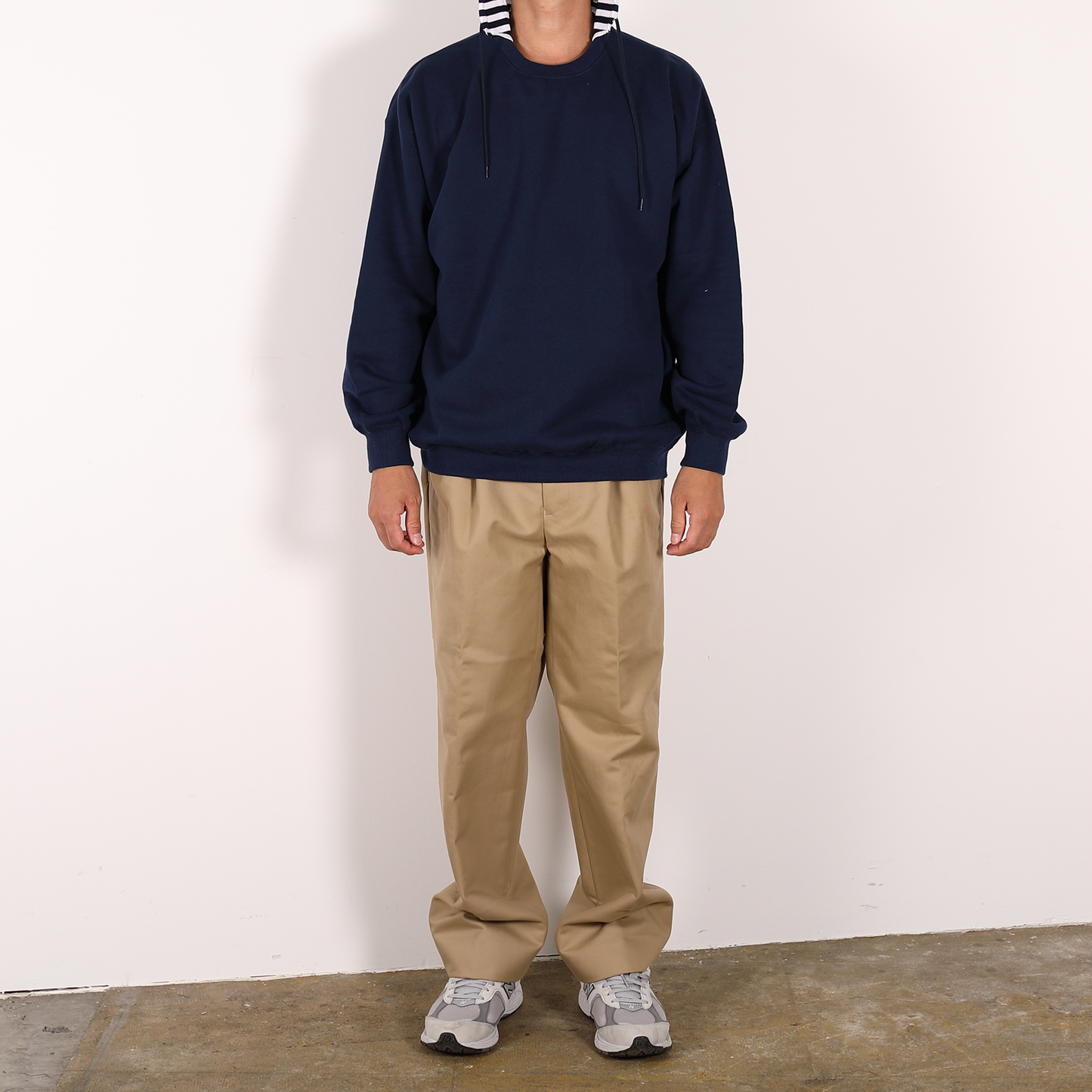 CREW NECK HOODIE [WR1-SW002C] Navy × Navy