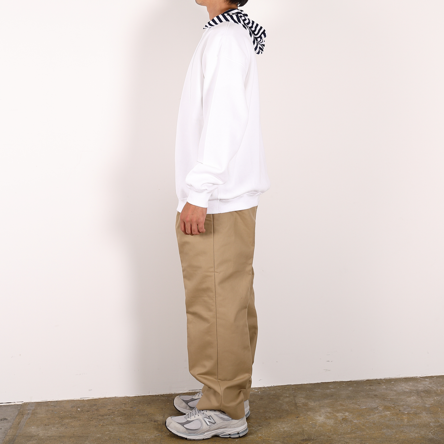 CREW NECK HOODIE [WR1-SW002C] White ×Navy