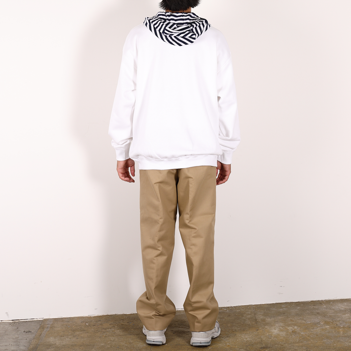 CREW NECK HOODIE [WR1-SW002C] White ×Navy