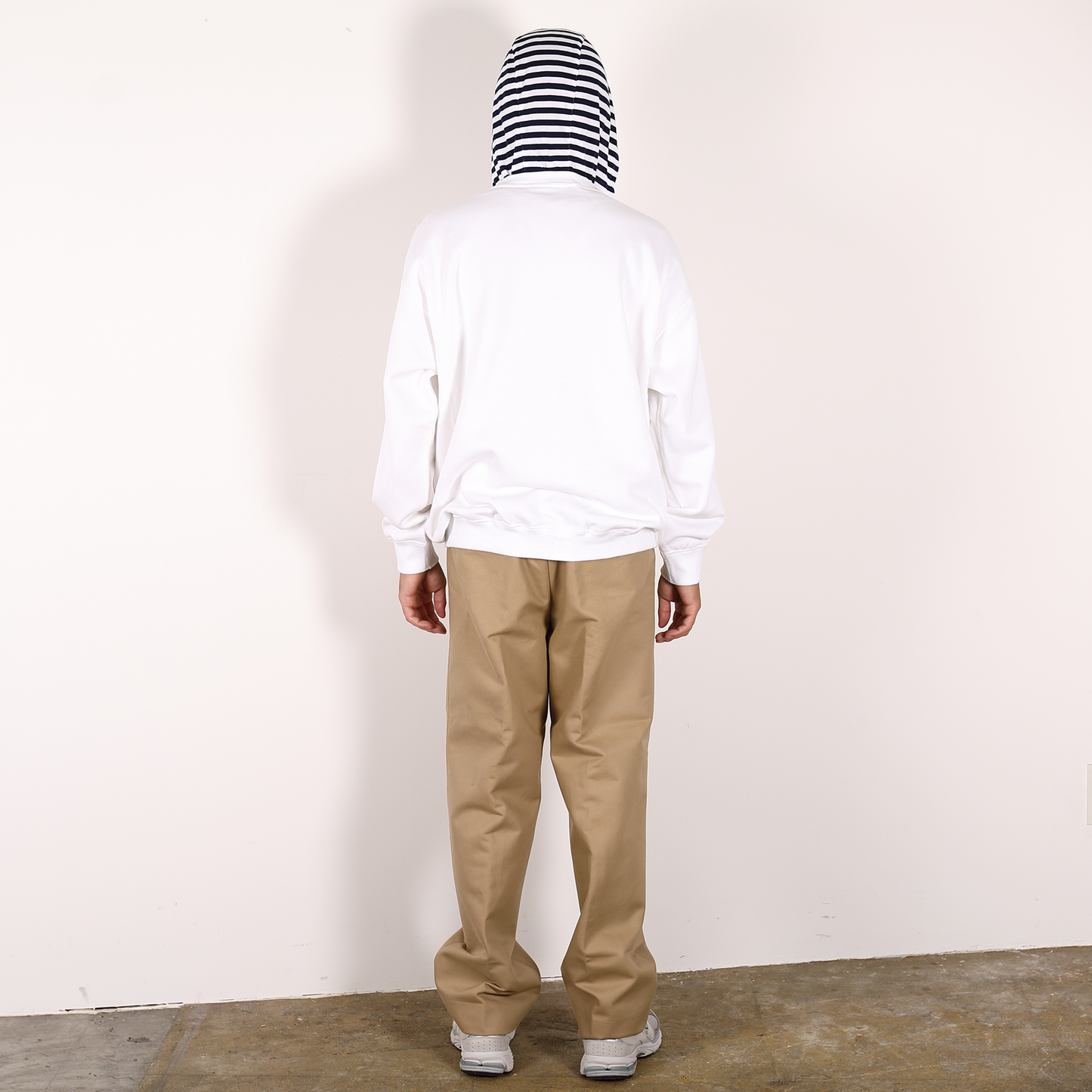 CREW NECK HOODIE [WR1-SW002C] White ×Navy